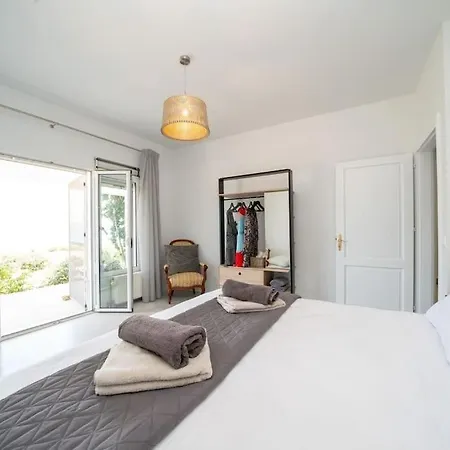 Villa Aionia In Lepeda