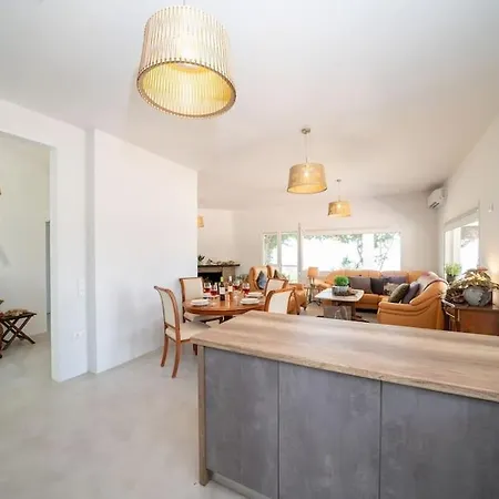 Villa Aionia In Lepeda Lixouri