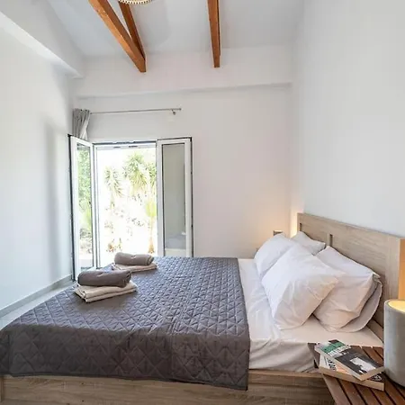 Villa Aionia In Lepeda *